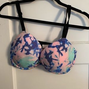 Victoria secret push up bra